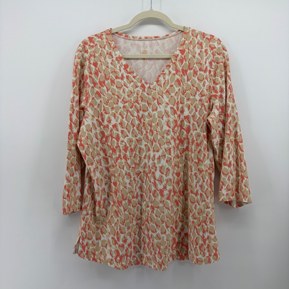 Belle by Kim Gravel Womens Medium Coral Tan Animal Print V-Neck 3/4 Sleeve Top